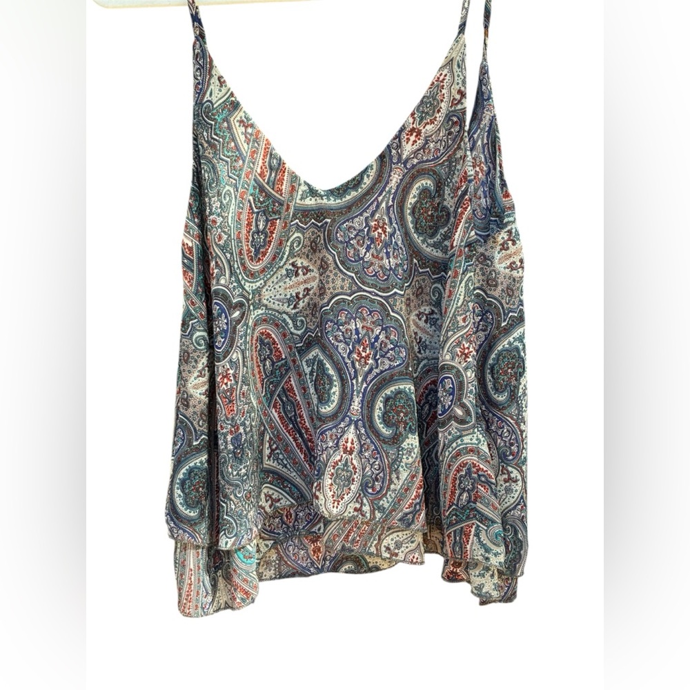 Tobi Paisley Camisole Cropped Boho Flowy Tank Open Back Multi Blue/Gray‎ NWOT XS
